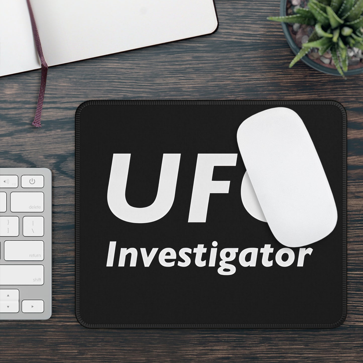 UFO Investigator Mouse Pad